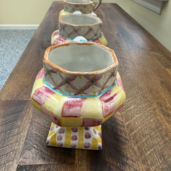 MacKenzie-Childs, Wallcourt Pattern, Pottery Mug set - Picture 3 of 3